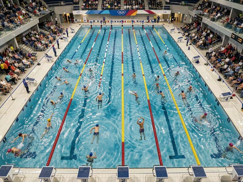 Sportivi juniori — fluture la competiție națională